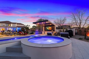 Pool - Luxury Retreat with Casita, Resort-Style Pool & Outdoor area, Queen Creek, AZ (Queen Creek)