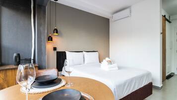 Studio | Blendingsgardiner, lydisolert, strykejern/-brett og wi-fi (inkludert)