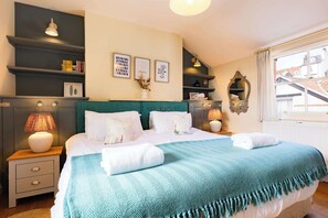 4 Schlafzimmer, Bügeleisen/Bügelbrett, WLAN, Bettwäsche