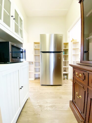 A spacious & cozy 3 bdrm home away from home, welcome to Welly House!