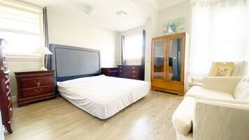 3 間睡房、Wi-Fi、床單