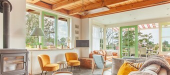 20P 6B Beautiful house in nature for 20 people