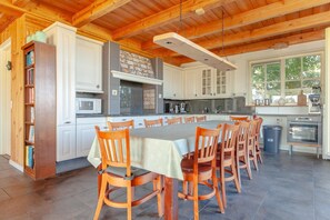 Microwave, oven, stovetop, dishwasher - 20P 6B Beautiful house in Nature (Scheerwolde)
