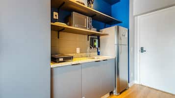 Basic Apartment | Private kitchen