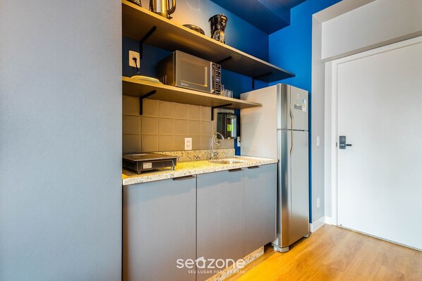 Departamento básico | Cocina privada