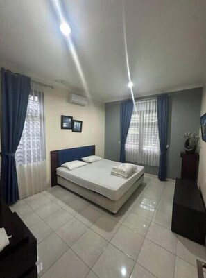 5 chambres, fer et planche à repasser, Wi-Fi, literie fournie