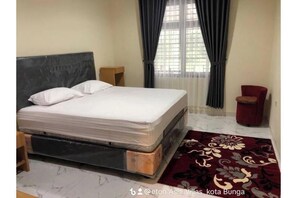3 bedrooms, WiFi