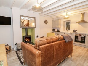 Living area - Riverside Cottage (Conwy)