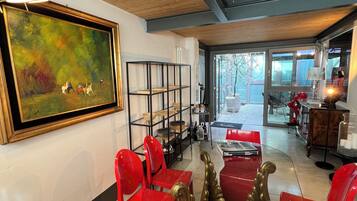 Tägliches inbegriffenes Frühstücksbuffet