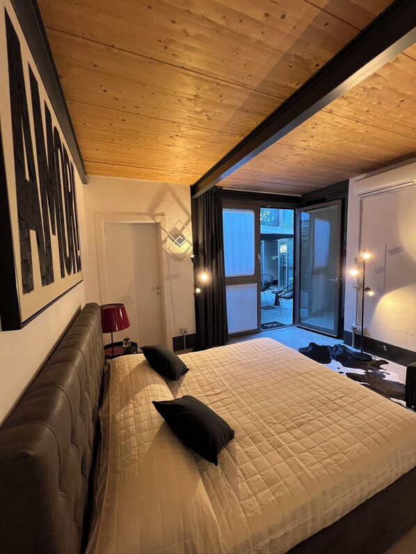 Superior-Doppelzimmer | Daunenbettdecken, Pillowtop-Betten, kostenloses WLAN, Bettwäsche
