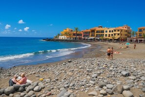 Beach - Holiday Home 'Palmar La Gomera' with Private Terrace and Wi-Fi (Santa Cruz de Tenerife)