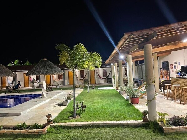 Alberca al aire libre 