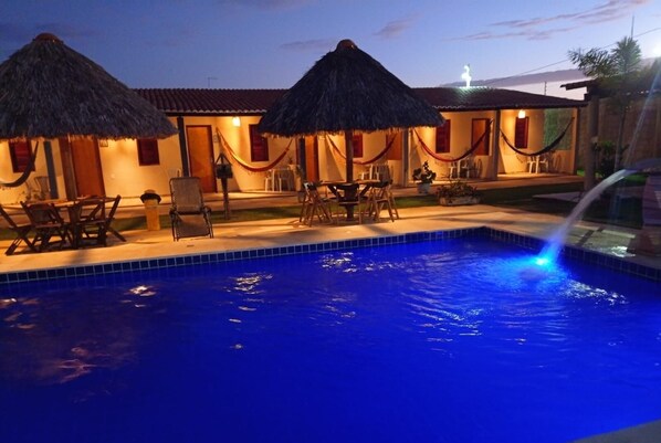 Piscina externa