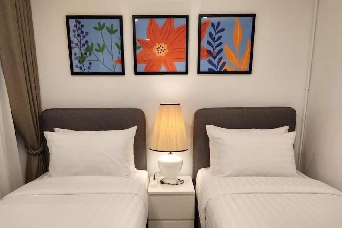 Deluxe Twin Room | Free WiFi