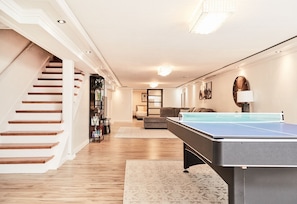 غرفة الألعاب