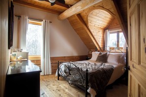 6 Schlafzimmer, Bügeleisen/Bügelbrett, kostenloses WLAN, Bettwäsche