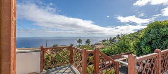 Vakantiehuis 'Los Duraznos' met Privéterras, Privétuin en Wi-Fi