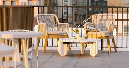 Sosuite at The Ovation - Avenue of The Arts