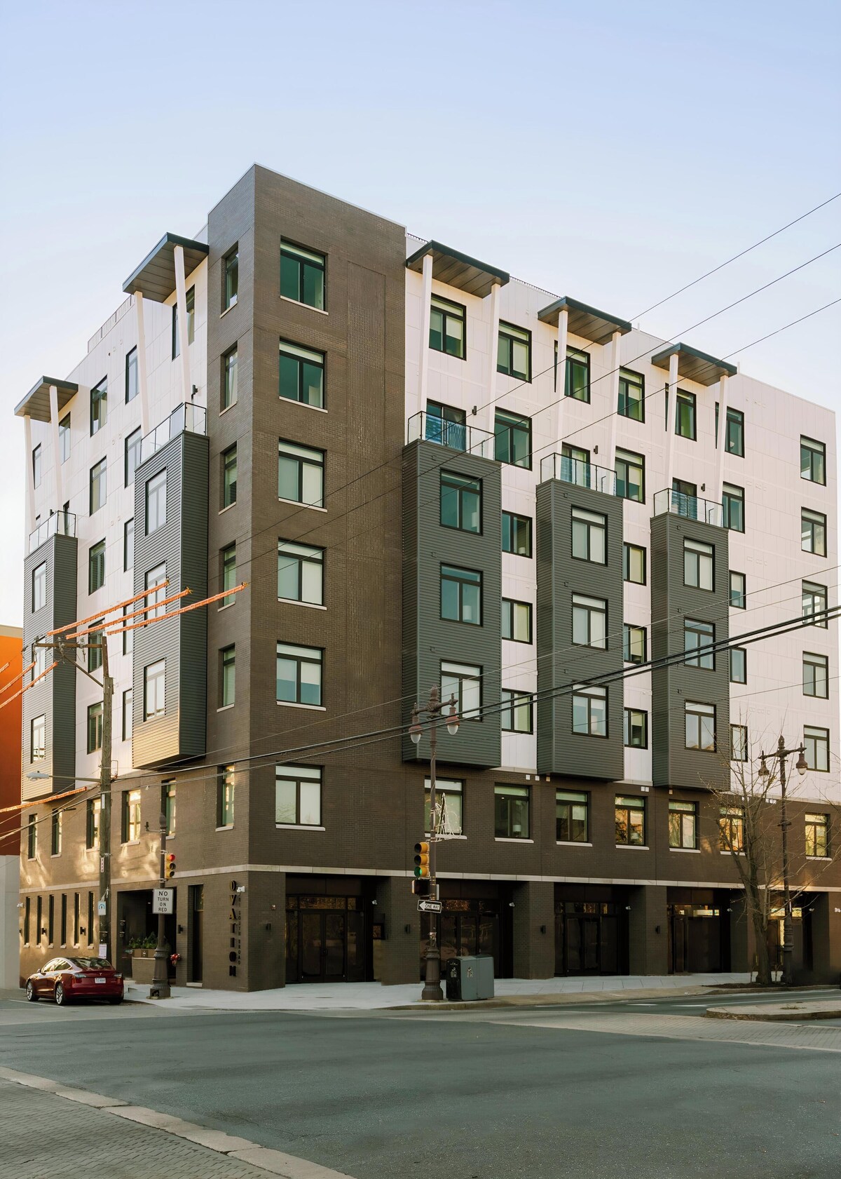 Sosuite at The Ovation - Avenue of The Arts