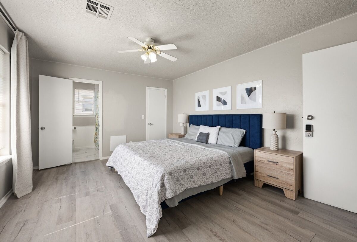 3 camere, accesso a Internet, lenzuola