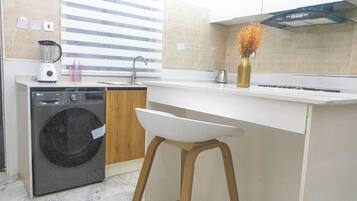 House | Private kitchenette