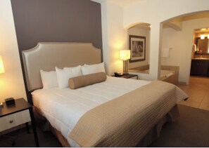 2 bedrooms, in-room safe, iron/ironing board, free WiFi