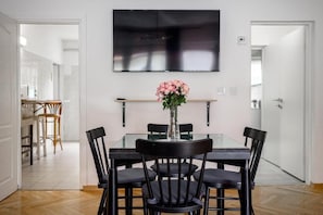 Apartment, City View | Living area