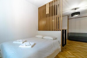 Studio | Iron/ironing board, free WiFi - The Vlasta Collection (Zagreb)