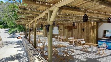 Beach bar