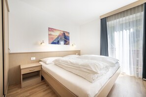 2 bedrooms, free WiFi, bed sheets - 1009A Pivan Apartments (Selva di Val Gardena)