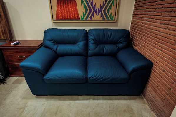 Luxury Apartment, City View | Living area