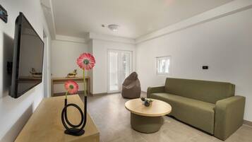 Classic-Suite, Balkon, Parkblick | Wohnbereich