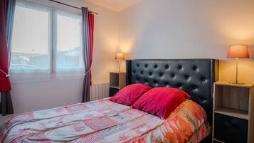 1 chambre, fer et planche à repasser, Wi-Fi