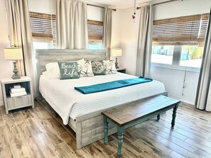 4 bedrooms, iron/ironing board, free WiFi, bed sheets