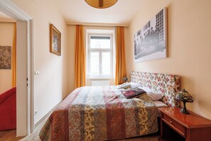 1 bedroom, iron/ironing board, WiFi, bed sheets
