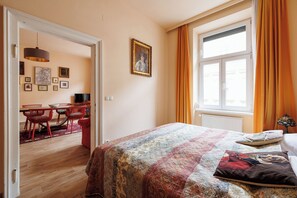 1 غرفة نوم ومكواة/لوح كي وواي فاي وملاءات أسرّة