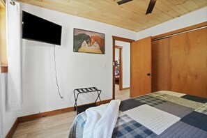 2 chambres, bureau, Wi-Fi gratuit, draps fournis