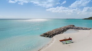 Spiaggia privata, sabbia bianca, snorkeling, un bar sulla spiaggia