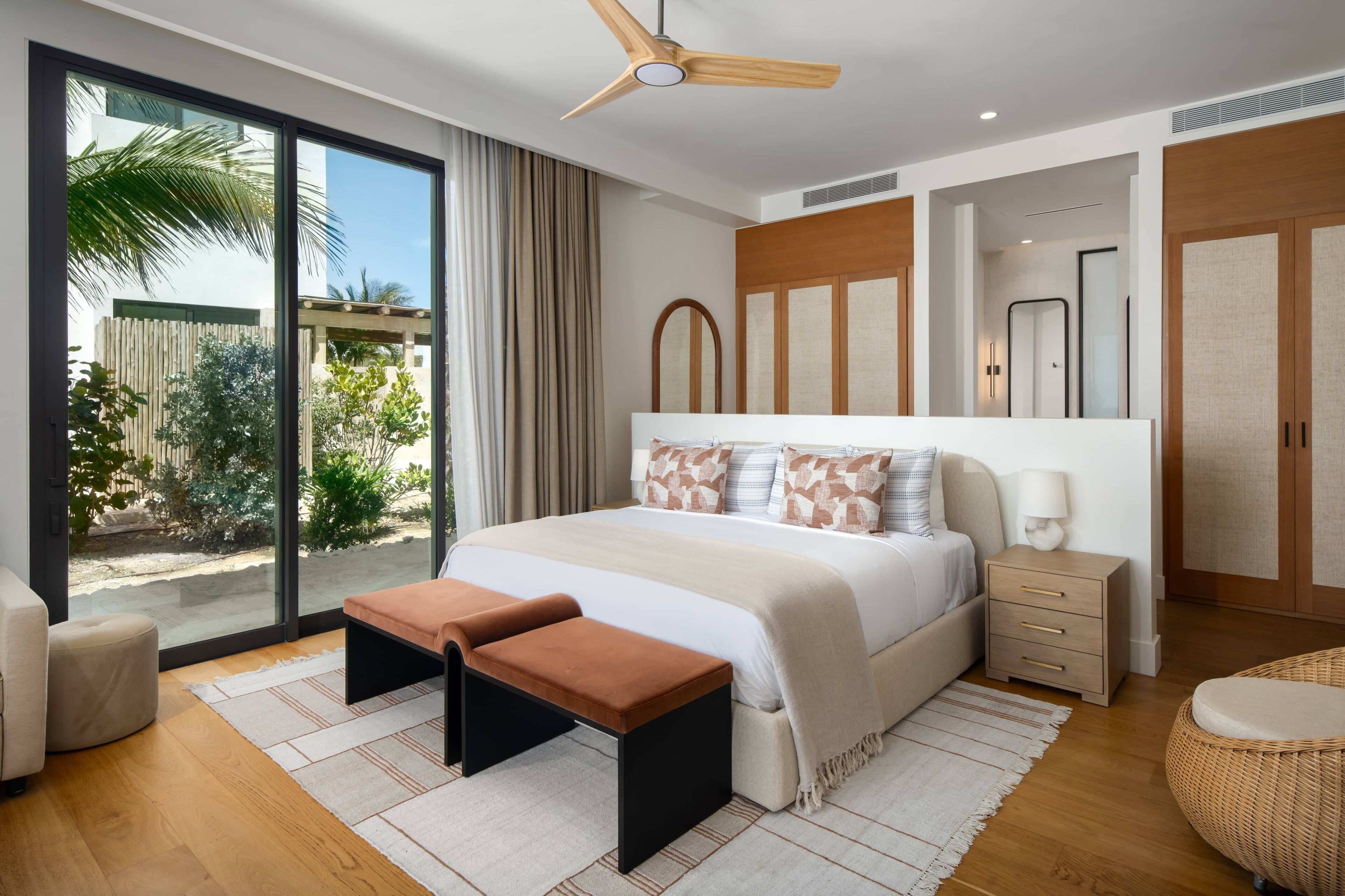 Grand House, 6 Bedrooms (Residence) | Frette Italian sheets, premium bedding, in-room safe