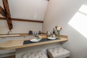 Private kitchen - The Old Dairy (Chippenham)