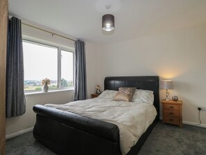4 bedrooms, individually decorated, individually furnished, free WiFi - Walmer Court Farmhouse (Deal)