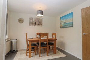 Dining - Walmer Court Farmhouse (Deal)