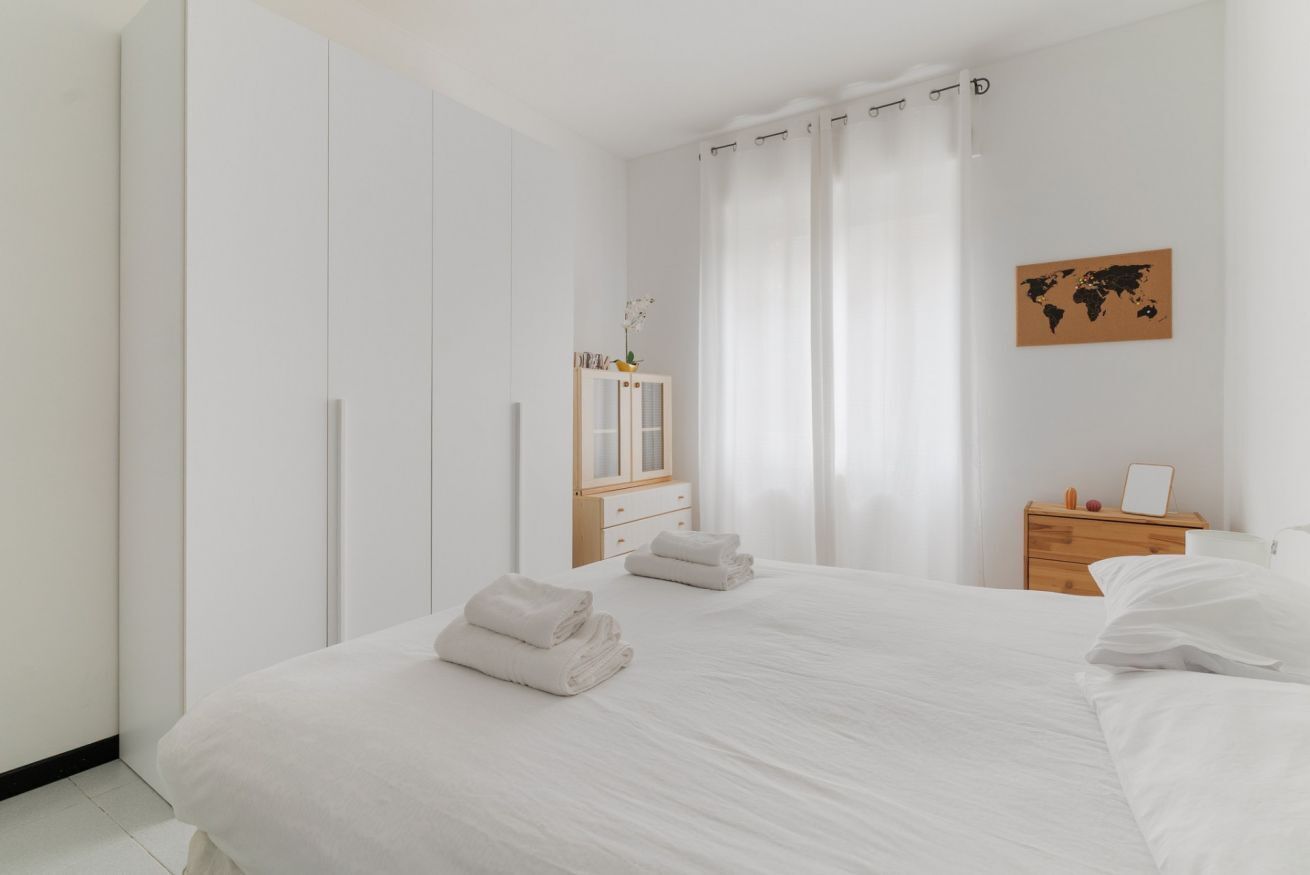 2 slaapkamers, een strijkplank/strijkijzer