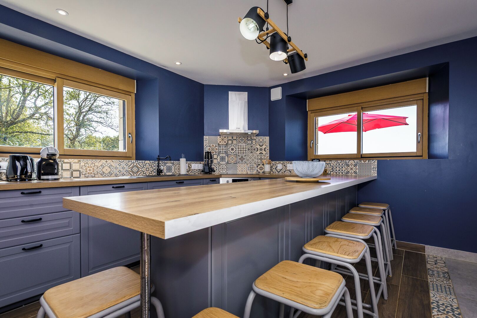 Refrigerador, microondas, horno y lavavajillas 