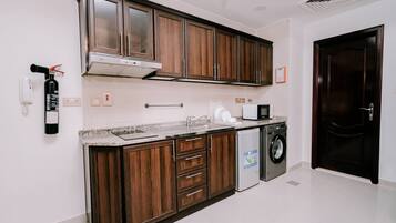 Apartment, 1 Bedroom | Private kitchen