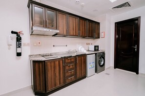 Apartment, 1 Bedroom | Private kitchen