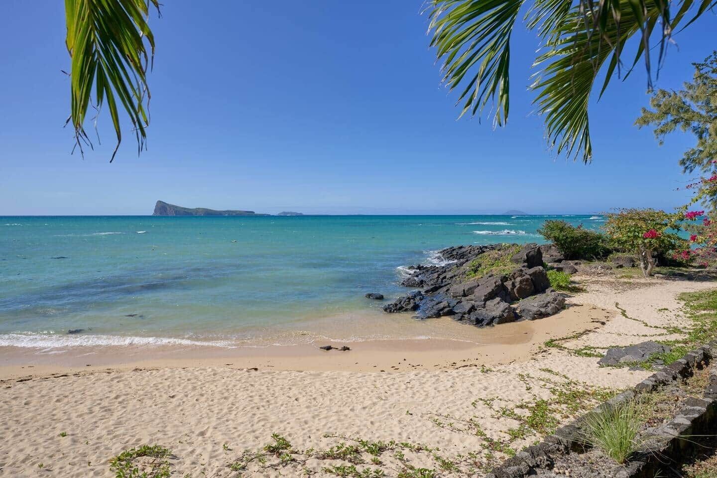 On the beach, beach towels