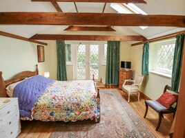 1 bedroom, individually decorated, individually furnished, free WiFi