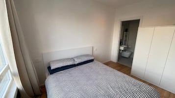 1 camera, Wi-Fi, lenzuola