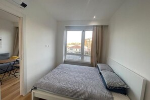1 bedroom, WiFi, bed sheets - Fauna: 1 Bedroom Apartment 2 (Milano)